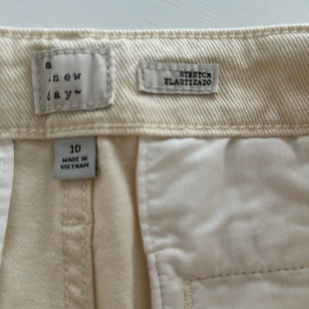 NWT cropped wide leg pants size 10 in cream - Picture 6 of 6